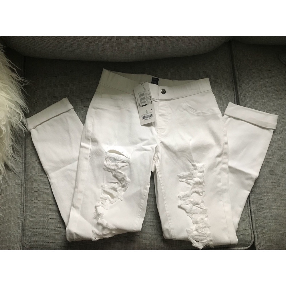Hue white ripped jeggings
